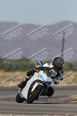 media/Oct-13-2025-Moto Forza (Mon) [[a66d839500]]/4-C Group/Session 3 (Turn 16)/